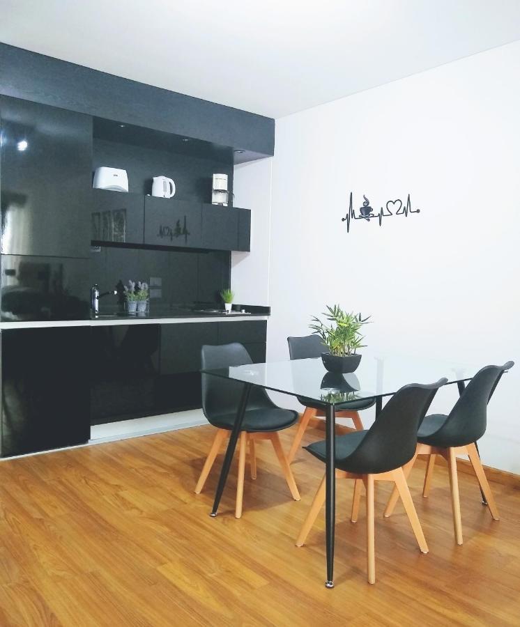 Iq Callao Recoleta Estudio Буэнос-Айрес Экстерьер фото